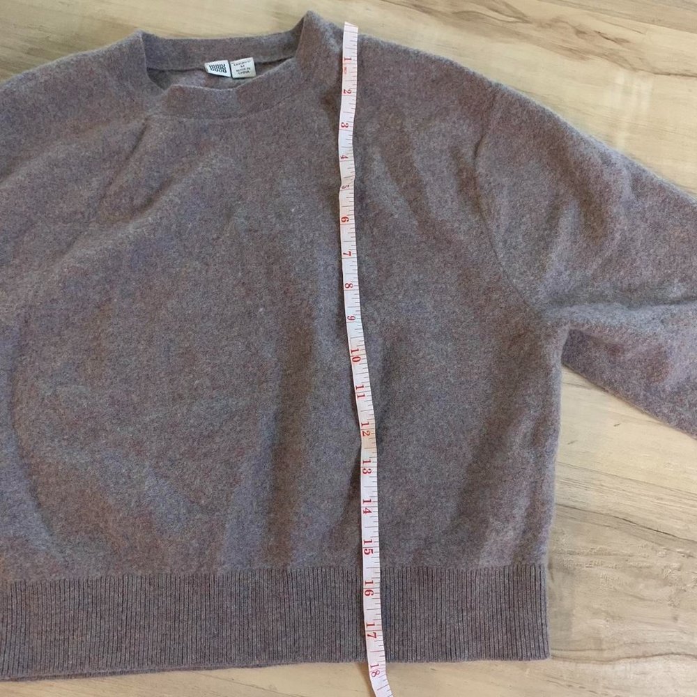 Uniqlo Sweater
